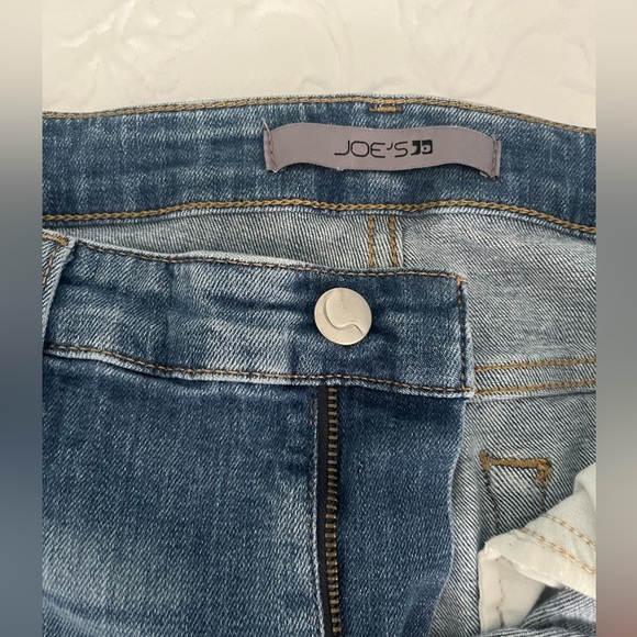 Joe’s Jeans Size 32 High Waisted Skinny Ankle Jeans with cuff.  Distressed. - Picture 4 of 5